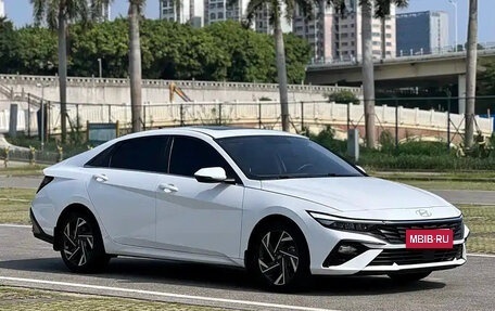 Hyundai Elantra, 2024 год, 1 285 000 рублей, 3 фотография
