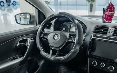 Volkswagen Polo VI (EU Market), 2016 год, 1 000 000 рублей, 12 фотография