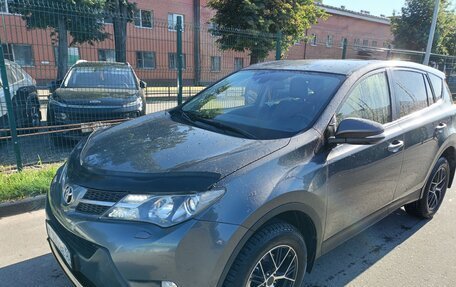 Toyota RAV4, 2013 год, 1 650 000 рублей, 6 фотография