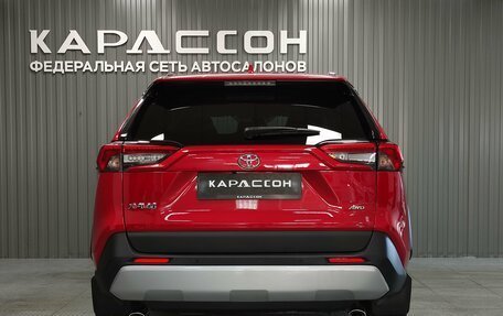 Toyota RAV4, 2021 год, 3 450 000 рублей, 4 фотография