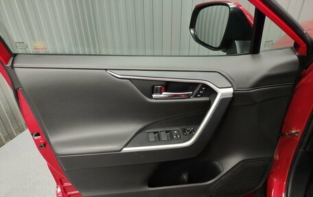 Toyota RAV4, 2021 год, 3 450 000 рублей, 14 фотография