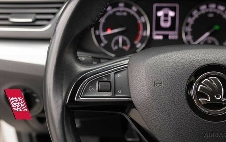 Skoda Superb III рестайлинг, 2018 год, 2 270 000 рублей, 12 фотография