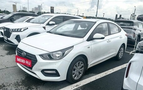 Hyundai Solaris II рестайлинг, 2018 год, 1 235 000 рублей, 2 фотография