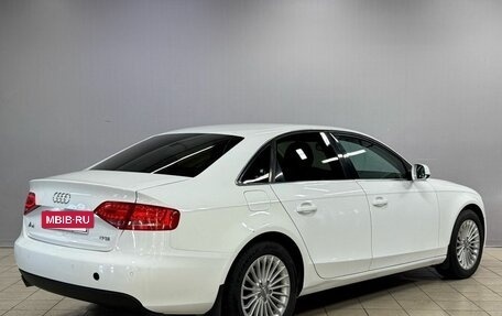 Audi A4, 2011 год, 990 000 рублей, 7 фотография