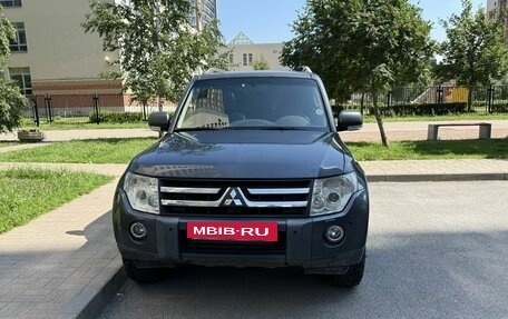 Mitsubishi Pajero IV, 2006 год, 1 350 000 рублей, 2 фотография