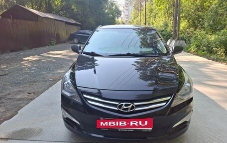 Hyundai Solaris II рестайлинг, 2016 год, 1 000 000 рублей, 2 фотография
