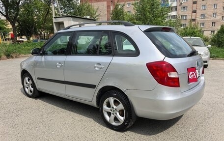 Skoda Fabia II, 2011 год, 515 000 рублей, 4 фотография