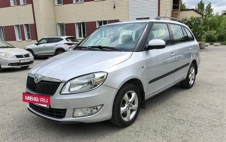 Skoda Fabia II, 2011 год, 515 000 рублей, 2 фотография
