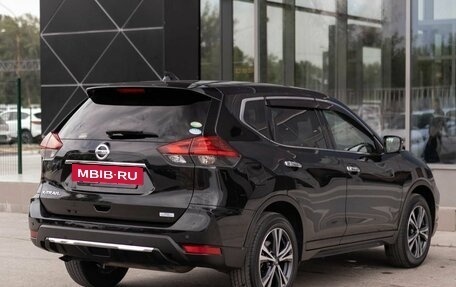 Nissan X-Trail, 2018 год, 2 100 000 рублей, 5 фотография