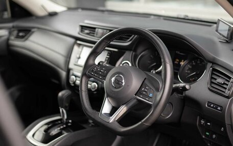 Nissan X-Trail, 2018 год, 2 100 000 рублей, 11 фотография