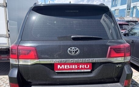 Toyota Land Cruiser 200, 2021 год, 5 300 000 рублей, 2 фотография