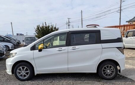 Honda Freed I, 2015 год, 880 000 рублей, 8 фотография