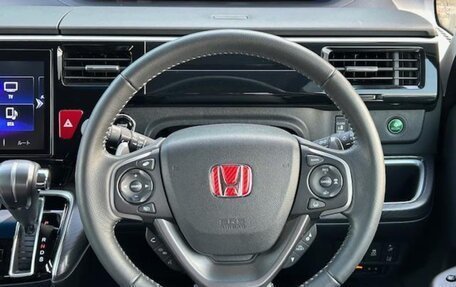 Honda Stepwgn IV, 2019 год, 1 650 000 рублей, 17 фотография