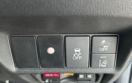 Honda Stepwgn IV, 2019 год, 1 650 000 рублей, 31 фотография