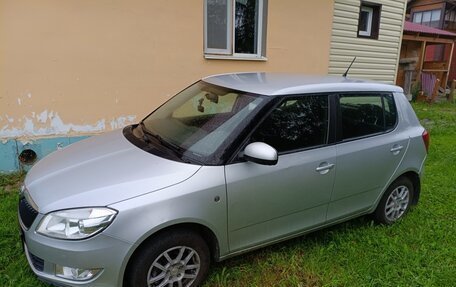 Skoda Fabia II, 2014 год, 950 000 рублей, 2 фотография