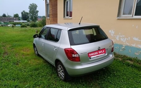 Skoda Fabia II, 2014 год, 950 000 рублей, 3 фотография