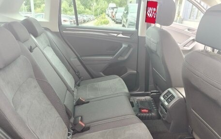 Volkswagen Tiguan II, 2023 год, 3 390 000 рублей, 15 фотография