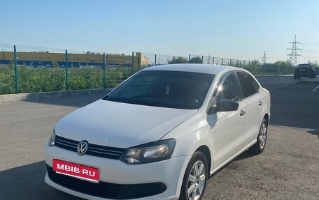 Volkswagen Polo VI (EU Market), 2010 год, 550 000 рублей, 1 фотография