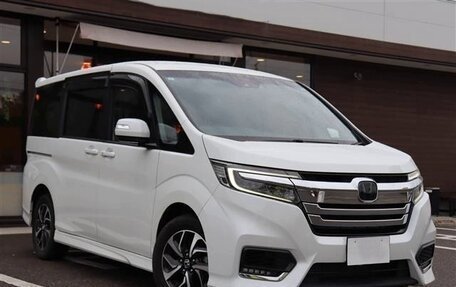 Honda Stepwgn IV, 2021 год, 1 998 000 рублей, 1 фотография