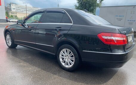 Mercedes-Benz E-Класс, 2010 год, 1 350 000 рублей, 9 фотография