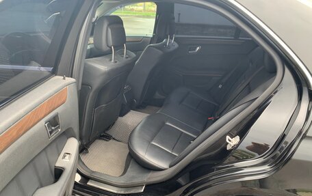 Mercedes-Benz E-Класс, 2010 год, 1 350 000 рублей, 3 фотография