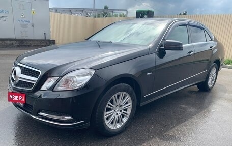 Mercedes-Benz E-Класс, 2010 год, 1 350 000 рублей, 11 фотография