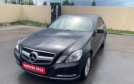 Mercedes-Benz E-Класс, 2010 год, 1 350 000 рублей, 5 фотография