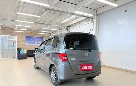 Honda Freed I, 2011 год, 1 149 000 рублей, 3 фотография