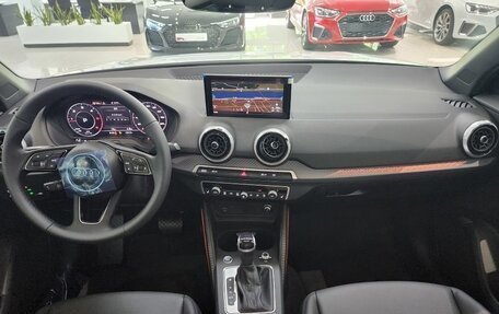 Audi Q2 I, 2023 год, 2 430 000 рублей, 16 фотография
