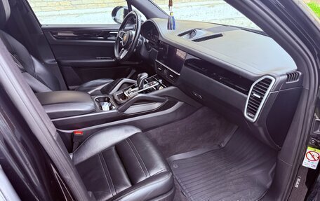 Porsche Cayenne III, 2020 год, 6 500 000 рублей, 9 фотография