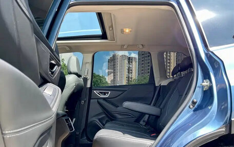 Subaru Forester, 2022 год, 2 025 000 рублей, 10 фотография