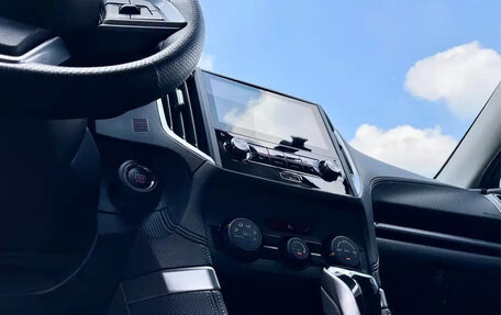 Subaru Forester, 2022 год, 2 025 000 рублей, 13 фотография