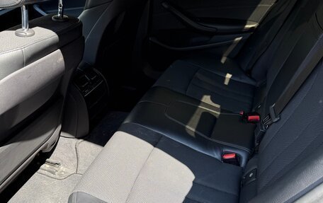 BMW 5 серия, 2017 год, 3 100 000 рублей, 10 фотография