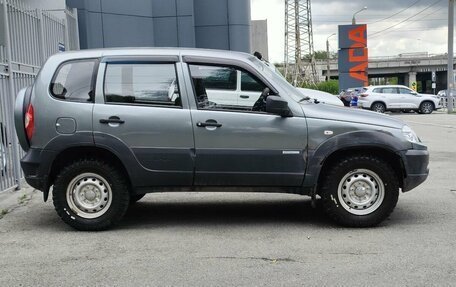 Chevrolet Niva I рестайлинг, 2014 год, 575 000 рублей, 10 фотография