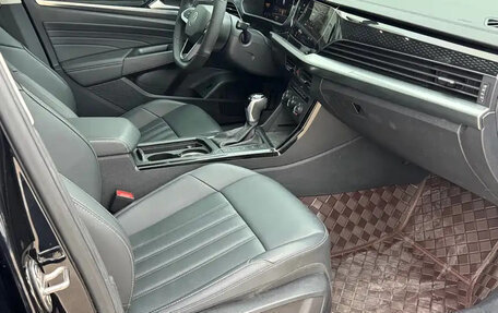 Volkswagen Passat B8 рестайлинг, 2023 год, 1 677 000 рублей, 8 фотография