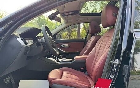 BMW 3 серия, 2022 год, 2 600 000 рублей, 9 фотография
