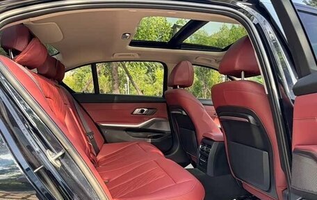 BMW 3 серия, 2022 год, 2 600 000 рублей, 22 фотография