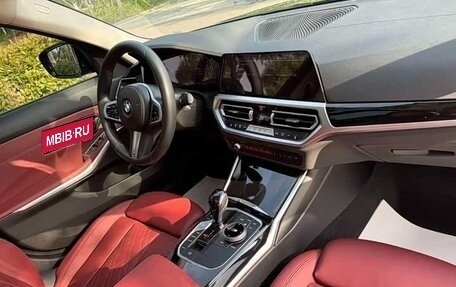 BMW 3 серия, 2022 год, 2 600 000 рублей, 21 фотография