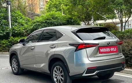 Lexus NX I, 2020 год, 2 570 000 рублей, 4 фотография
