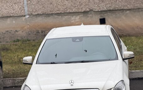 Mercedes-Benz E-Класс, 2012 год, 1 400 000 рублей, 8 фотография