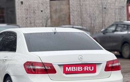 Mercedes-Benz E-Класс, 2012 год, 1 400 000 рублей, 7 фотография
