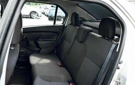 Renault Logan II, 2019 год, 915 000 рублей, 15 фотография