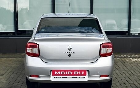 Renault Logan II, 2019 год, 915 000 рублей, 4 фотография