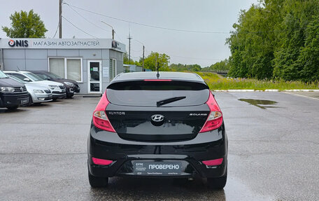 Hyundai Solaris II рестайлинг, 2012 год, 770 000 рублей, 10 фотография