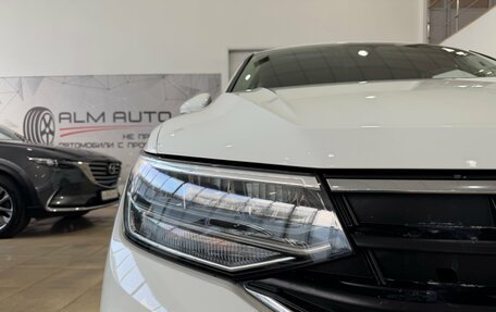 Volkswagen Tiguan II, 2021 год, 2 900 000 рублей, 17 фотография
