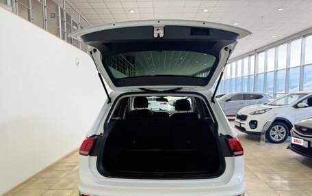 Volkswagen Tiguan II, 2021 год, 2 900 000 рублей, 23 фотография