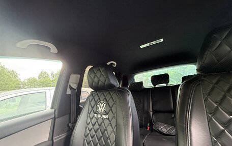 Volkswagen Tiguan I, 2010 год, 1 200 000 рублей, 4 фотография