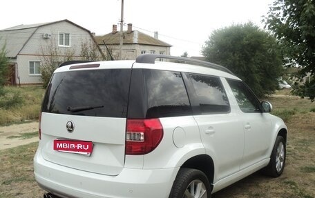 Skoda Yeti I рестайлинг, 2014 год, 1 700 000 рублей, 8 фотография
