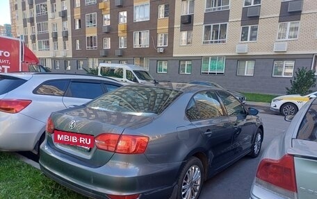 Volkswagen Jetta VI, 2012 год, 950 000 рублей, 6 фотография