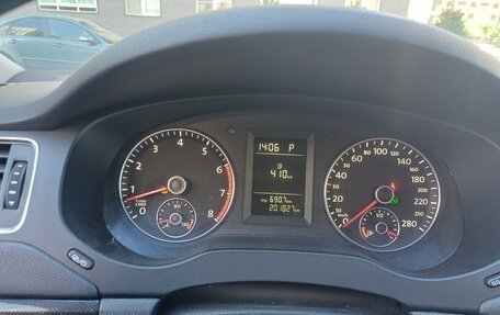 Volkswagen Jetta VI, 2012 год, 950 000 рублей, 9 фотография